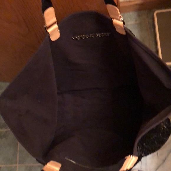 Victoria’s Secret glam tote - Picture 5 of 5